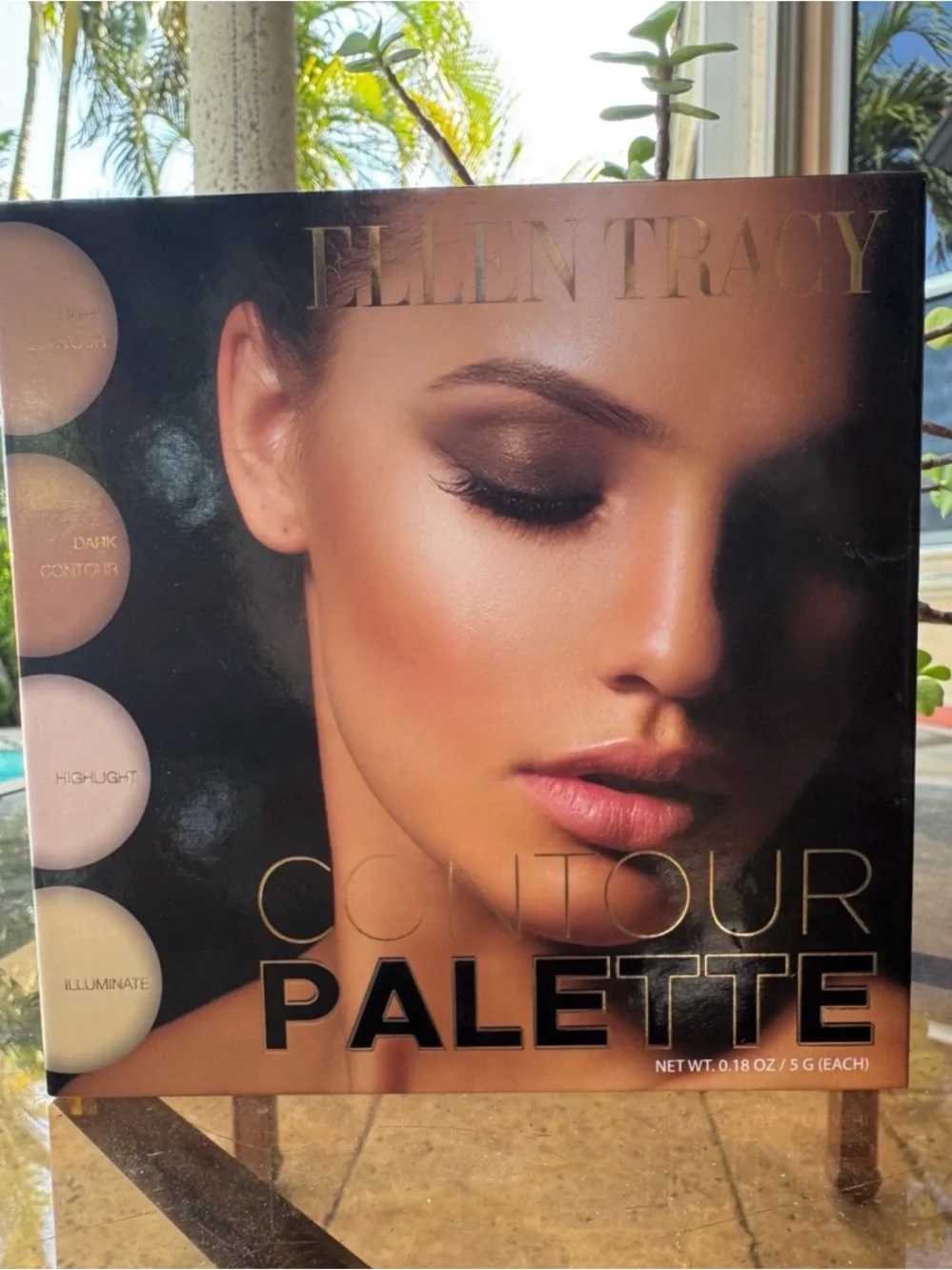 Ellen Tracy Contour Palette Highlight, illuminate, Dark & light contour NEW